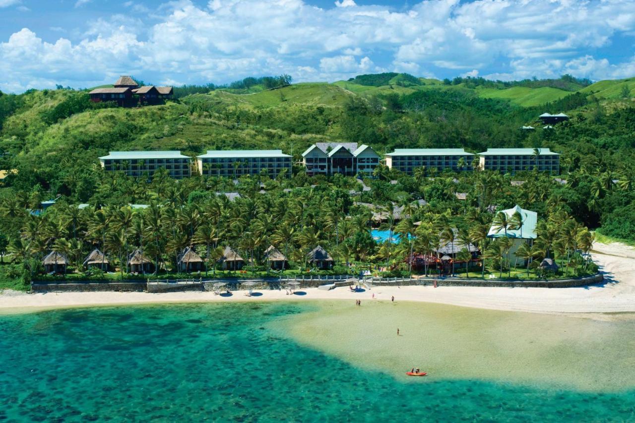 Outrigger Fiji Beach Resort Korotogo Bagian luar foto The resort