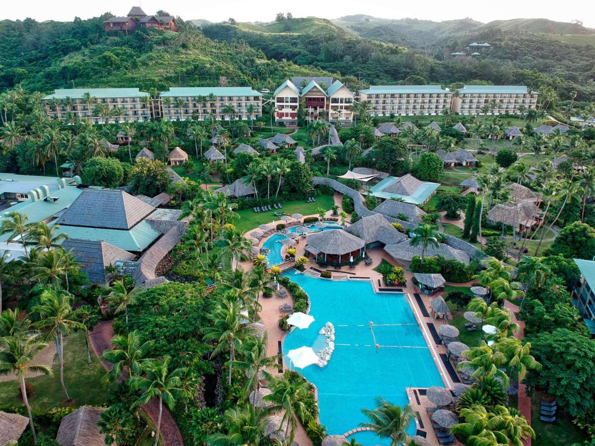 Outrigger Fiji Beach Resort Korotogo Bagian luar foto Vinpearl Hotel Nha Trang