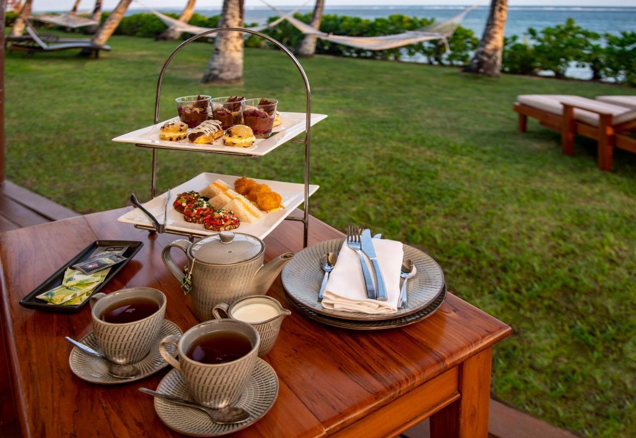 Outrigger Fiji Beach Resort Korotogo Bagian luar foto