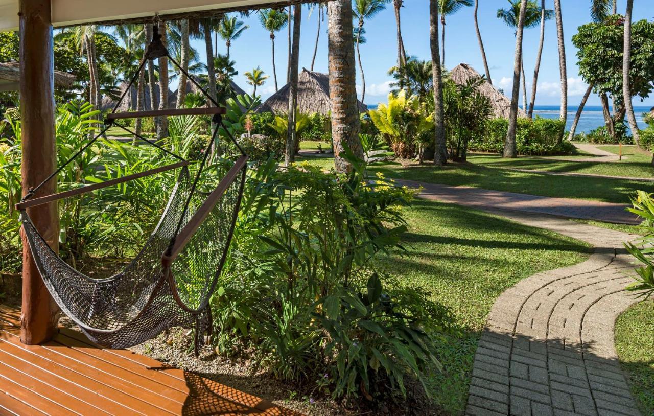 Outrigger Fiji Beach Resort Korotogo Bagian luar foto View from the resort