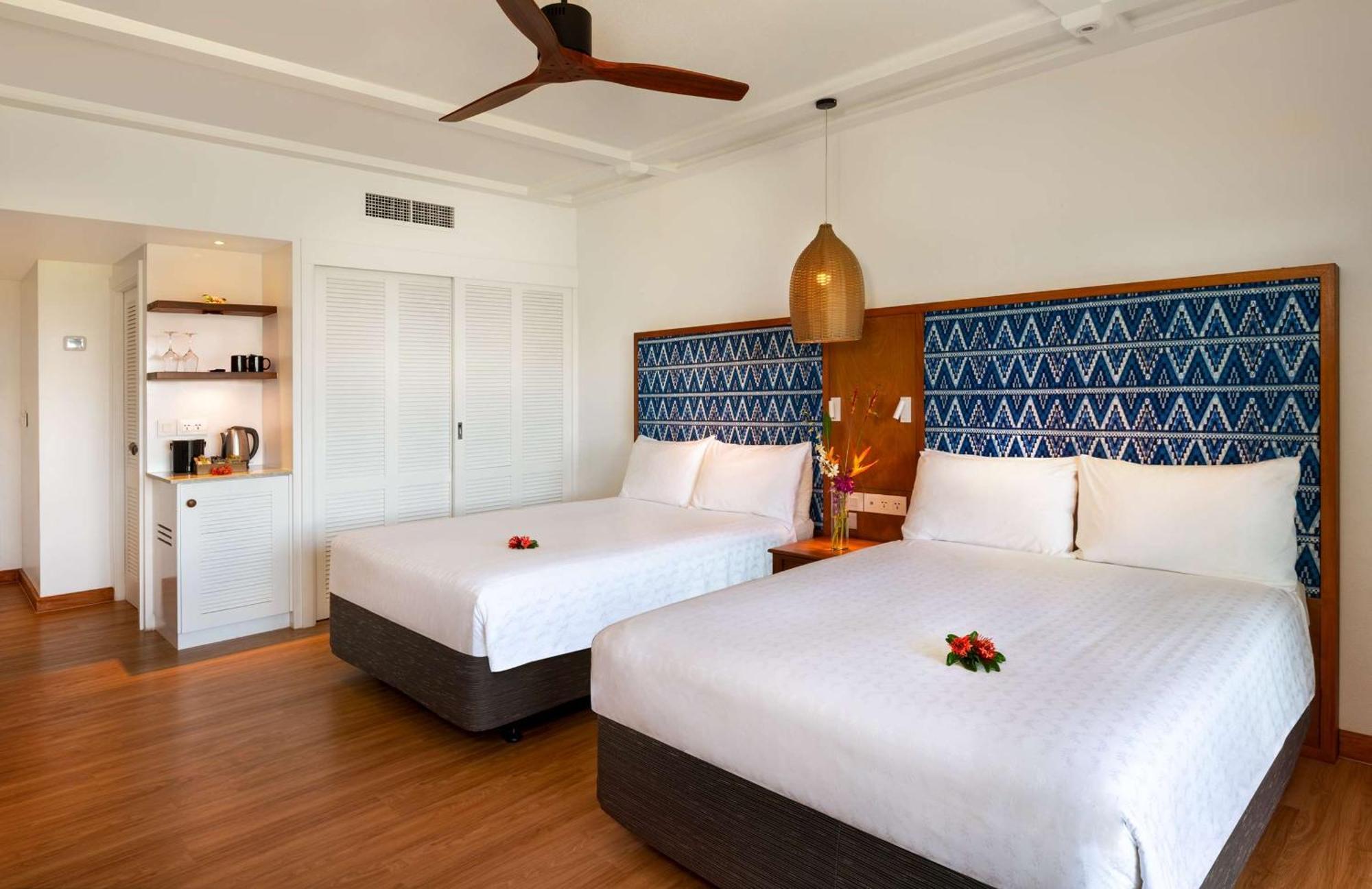Outrigger Fiji Beach Resort Korotogo Bagian luar foto